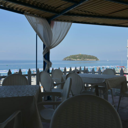 Cristina Hotel