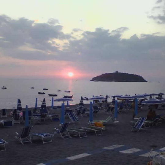 Cristina Hotel